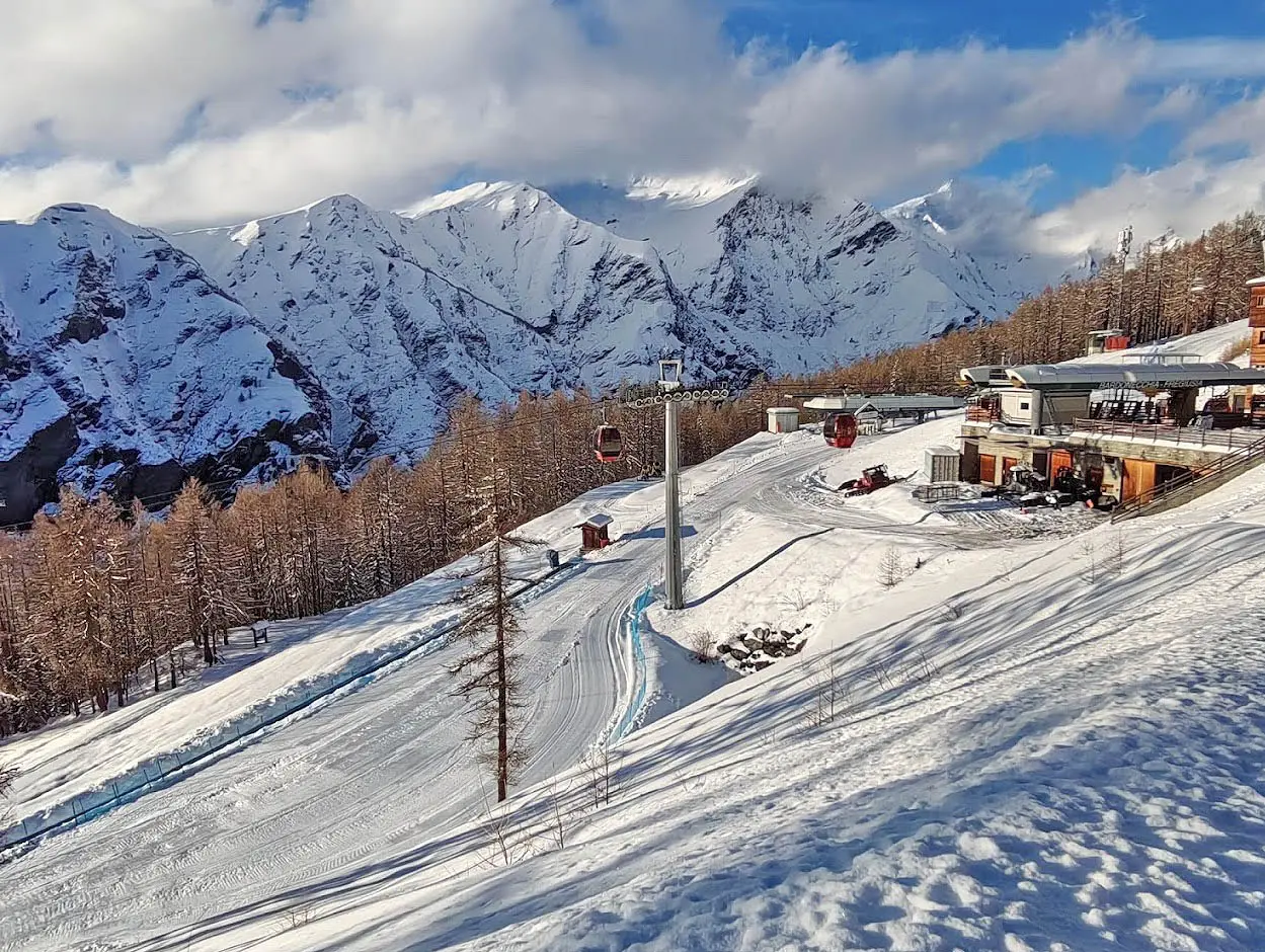 savoia hotel bardonecchia in inverno direttamente sulle piste da sci